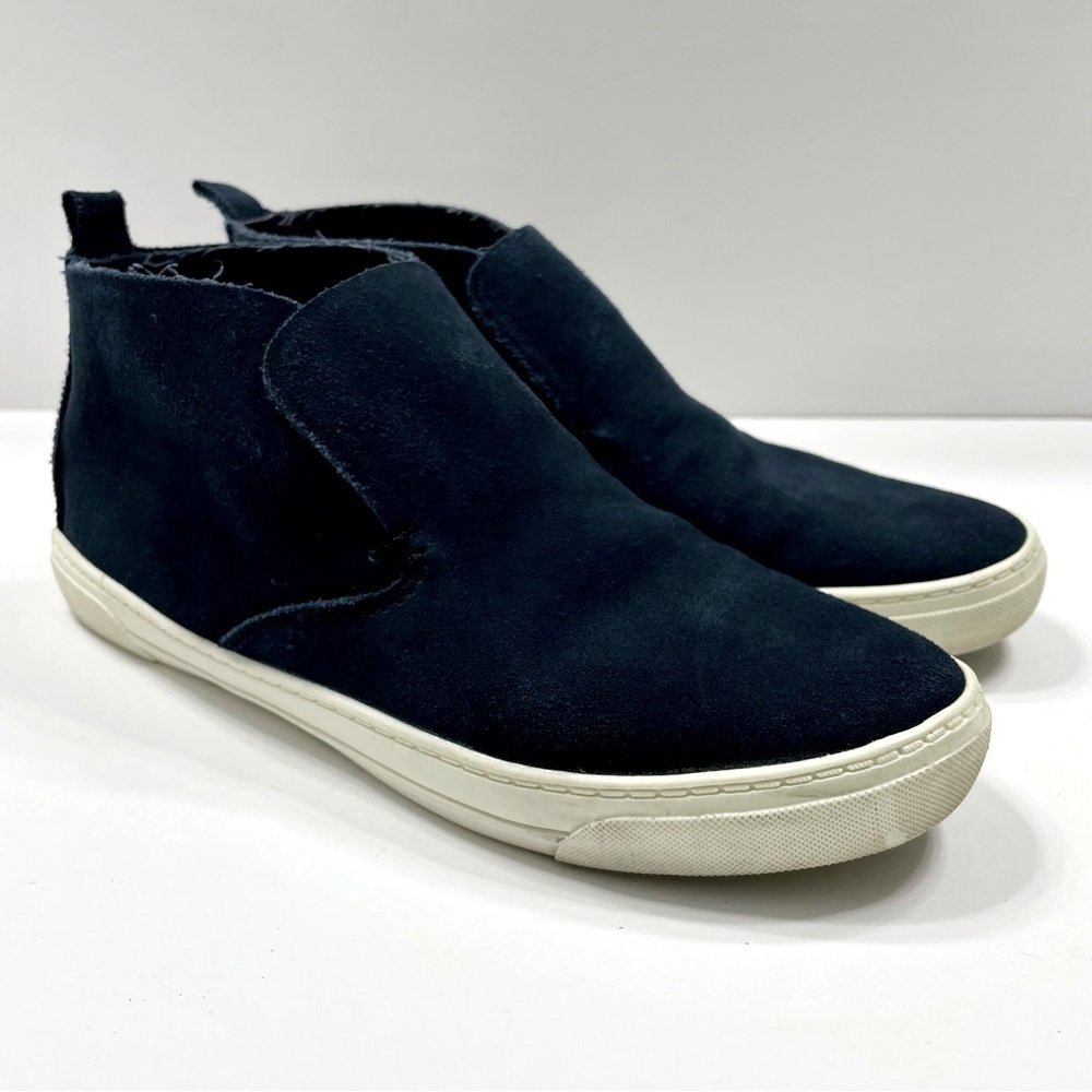 Dolce Vita Roselyn Women’s High Top Suede Sneakers Navy Blue Size 7.5 - Picture 2 of 10